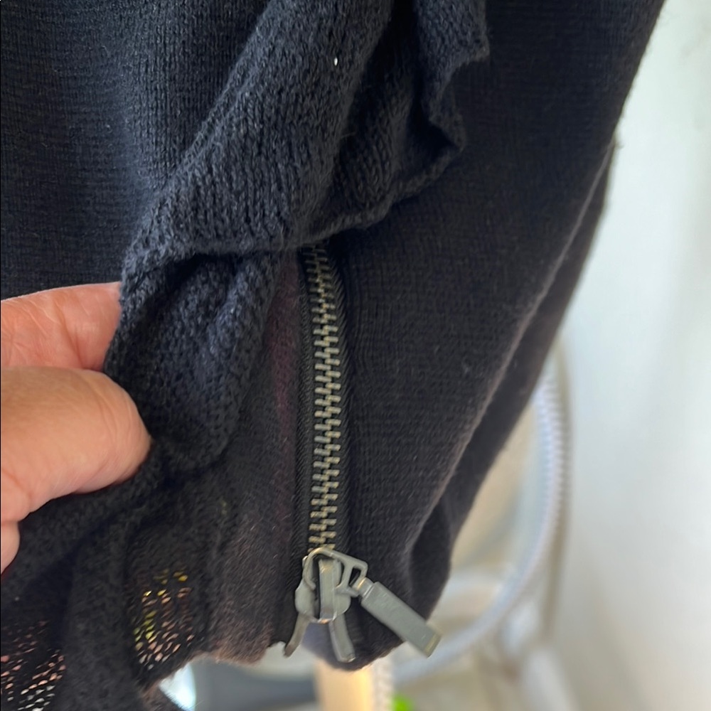 Cache Black Ruffled Cardigan - Picture 2 of 4